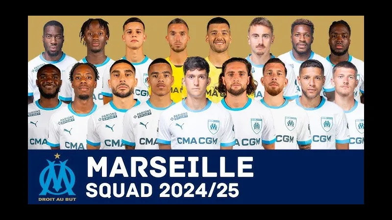 Cầu thủ PSG và Marseille đối diện trong tình huống gay cấn Cầu thủ PSG và Marseille đối diện trong tình huống gay cấn